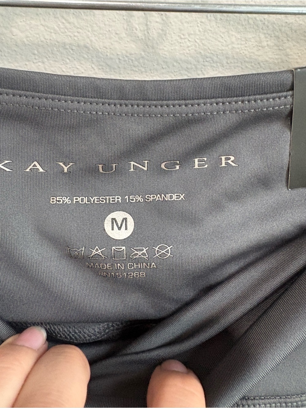 Kay Unger Grey Leggings Size Medium - Picture 7 of 8